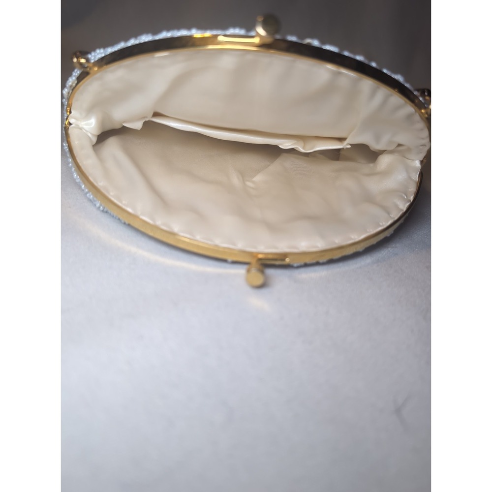 Vintage White Hand-Beaded Clutch Evening Bag W/ Clasp Handmade in Hong Kong 7" - Picture 8 of 11